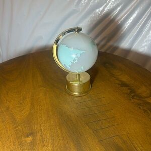 Mini globe